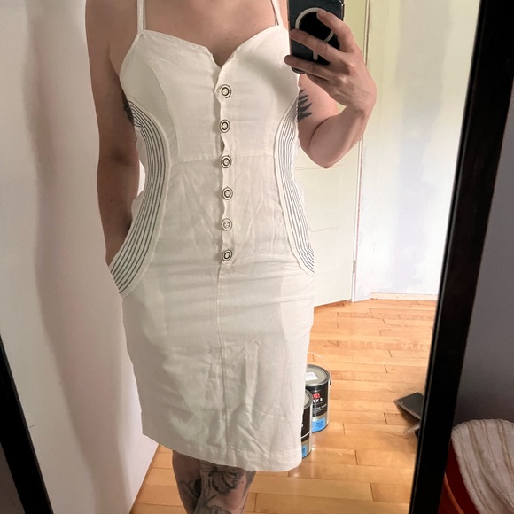 White vintage linen dress - Picture 7 of 8